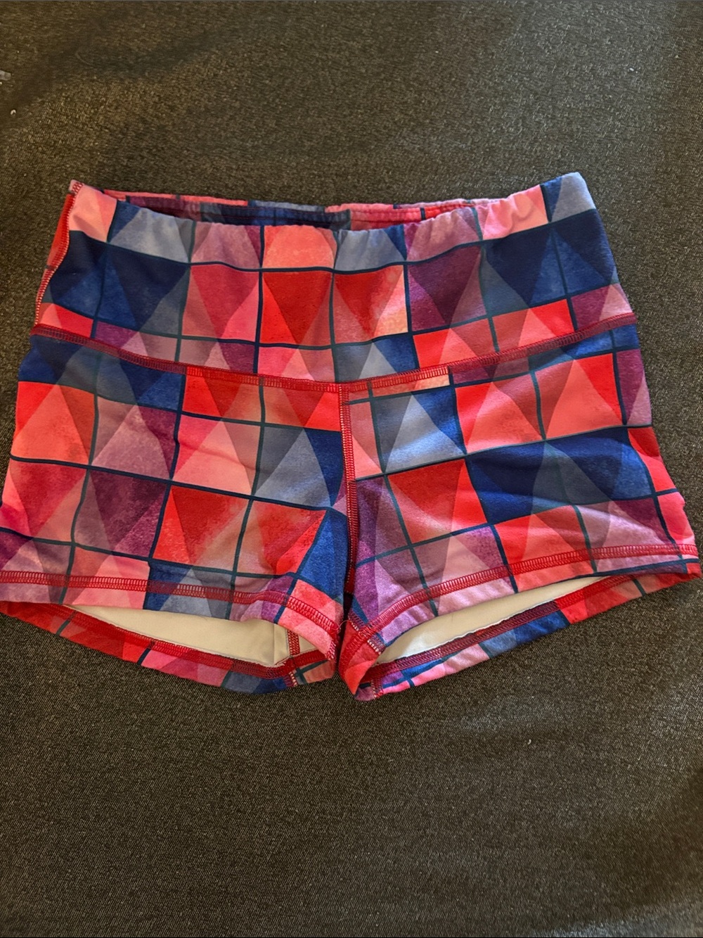 Flow workout shorts